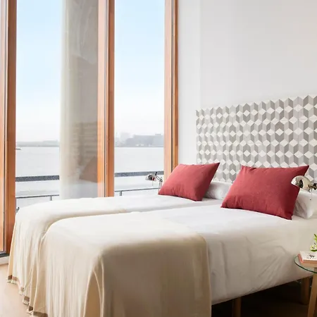 Eric Voekel Boutique - Riverfront Amsterdam