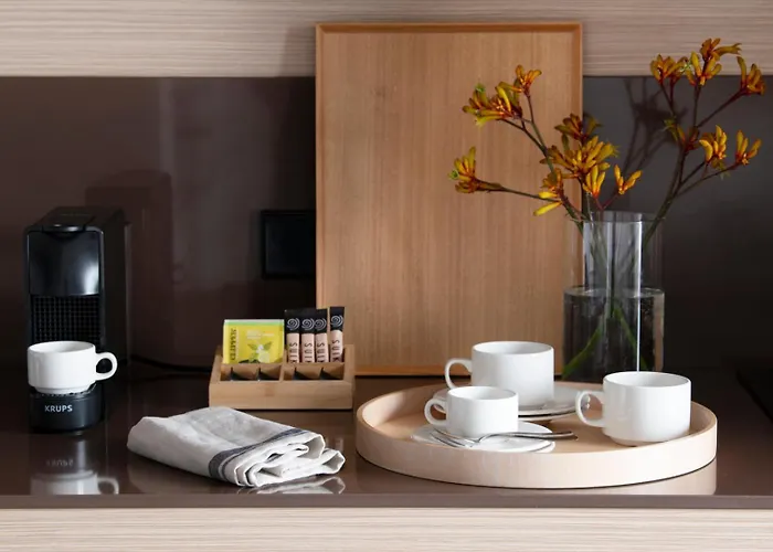 Eric Voekel Boutique - Riverfront Apartament