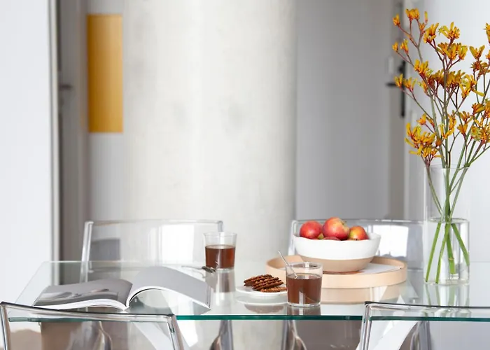 Eric Voekel Boutique - Riverfront Amsterdam