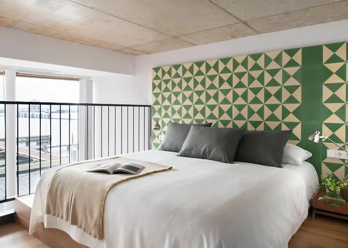 Eric Voekel Boutique - Riverfront Apartament