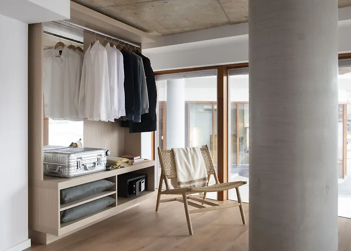 Eric Voekel Boutique - Riverfront Apartament *