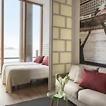 Eric Voekel Boutique - Riverfront 4*